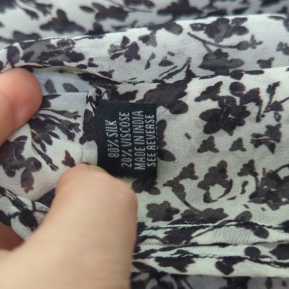 Karina Grimaldi Silk Oversized Balloon Sleeve Floral Print Top Black Ivory M - Picture 8 of 14